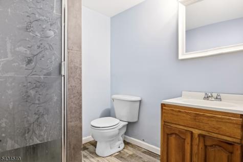 63 Chadwick Avenue Newark NJ 07108