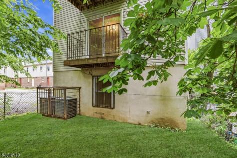 63 Chadwick Avenue Newark NJ 07108