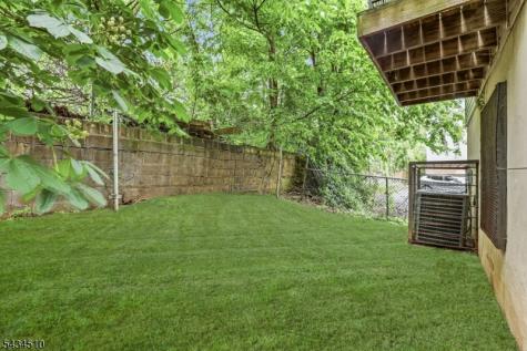 63 Chadwick Avenue Newark NJ 07108
