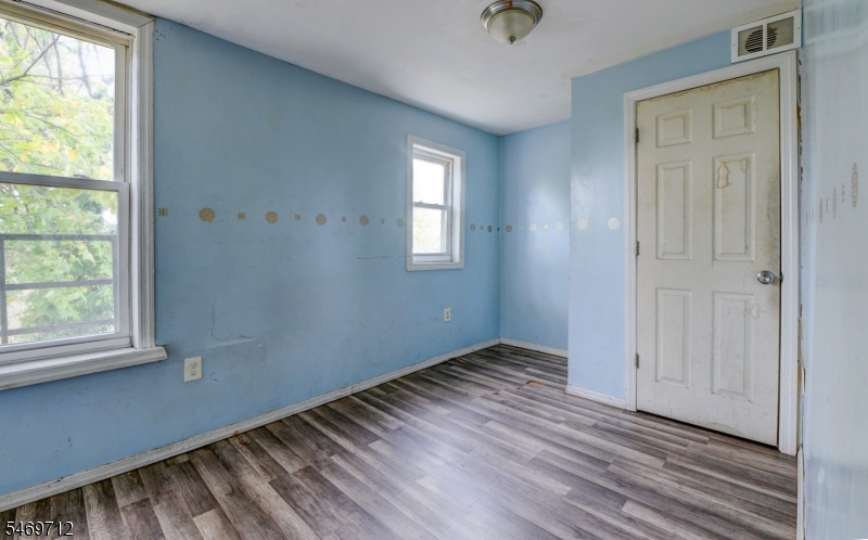 439 S 18th Street Newark NJ 07103