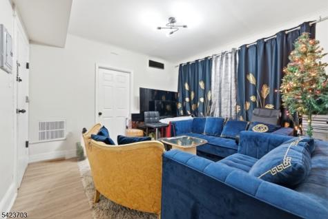 63 Linden Avenue Irvington NJ 07111