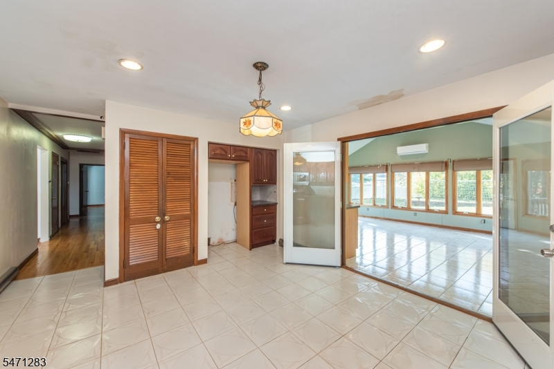 10 Peterson Road Totowa NJ 07512