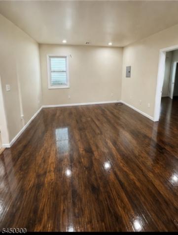 467 Hawthorne Avenue Newark NJ 07112