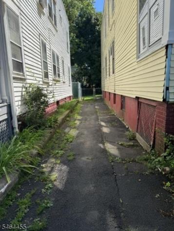 36 S 20th Street East Orange NJ 07018