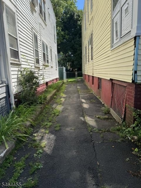 36 S 20th Street East Orange NJ 07018