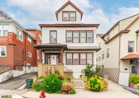 73 Knickerbocker Avenue Paterson NJ 07503