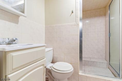 73 Knickerbocker Avenue Paterson NJ 07503