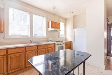 73 Knickerbocker Avenue Paterson NJ 07503
