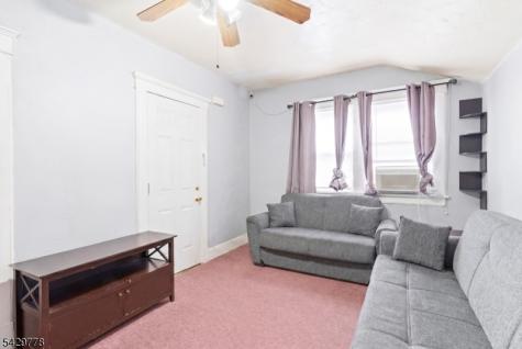73 Knickerbocker Avenue Paterson NJ 07503