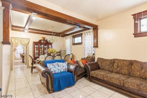 73 Knickerbocker Avenue Paterson NJ 07503