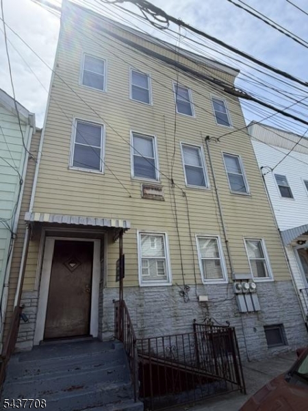 35 Vincent Street Newark NJ 07105