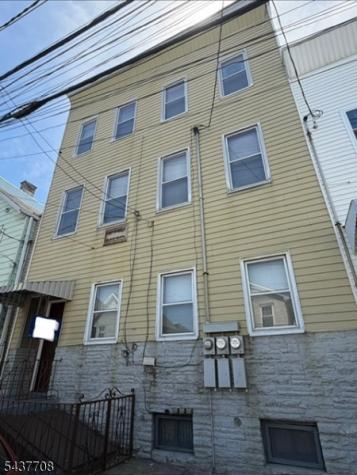 35 Vincent Street Newark NJ 07105