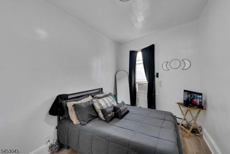 25 Belmont Avenue Paterson NJ 07522