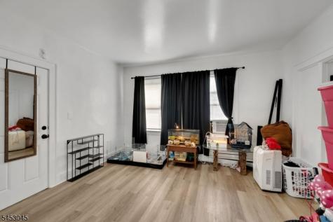 25 Belmont Avenue Paterson NJ 07522