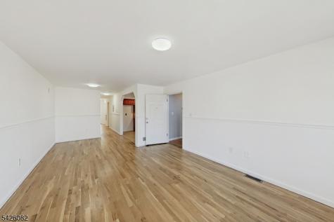 78 Beverly Street Newark NJ 07108