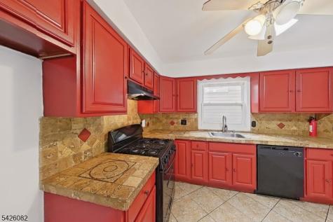 78 Beverly Street Newark NJ 07108