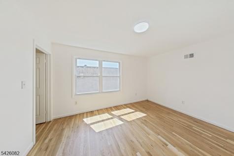78 Beverly Street Newark NJ 07108