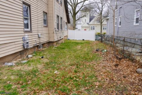 130 Elmwood Avenue East Orange NJ 07018