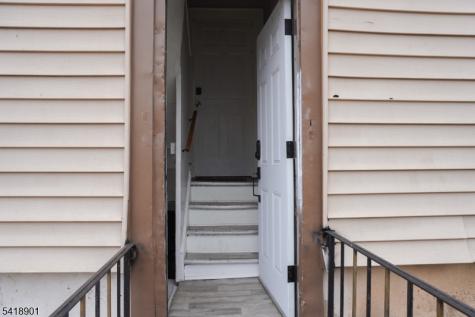 130 Elmwood Avenue East Orange NJ 07018