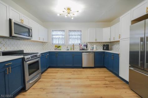 130 Elmwood Avenue East Orange NJ 07018