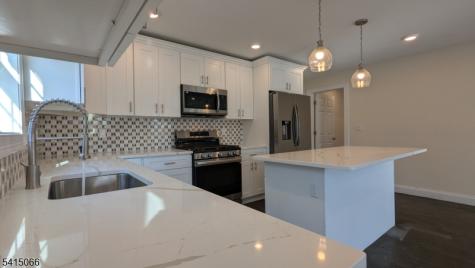 7 Maple Street Bloomfield NJ 07003