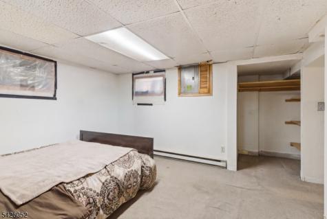 90 Renner Avenue Newark NJ 07112