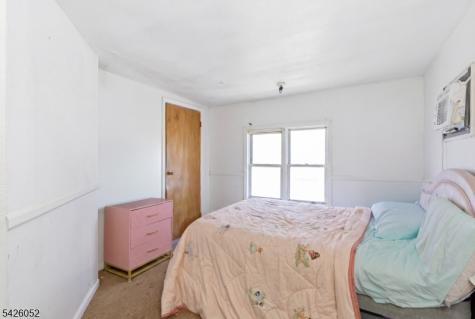 90 Renner Avenue Newark NJ 07112
