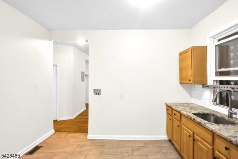 491 S 17th Street Newark NJ 07103