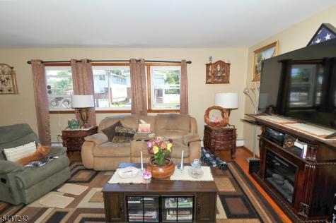 300 Kennedy Drive Linden NJ 07036