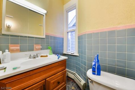 137 Valley Road Montclair NJ 07042