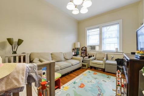 137 Valley Road Montclair NJ 07042