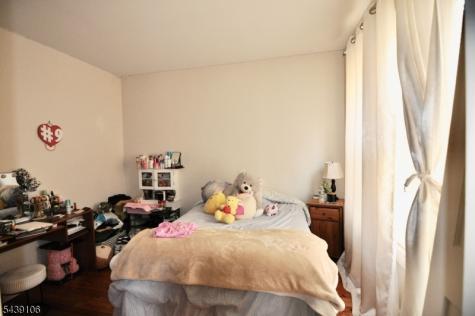 119 Winslow Place Garwood NJ 07027