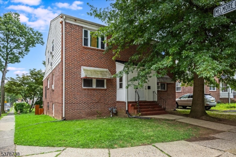 128 Lincoln Street East Orange NJ 07017