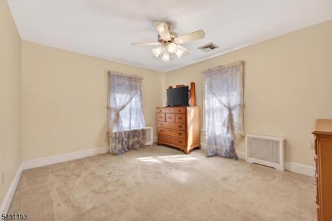 319 Center Street Phillipsburg NJ 08865