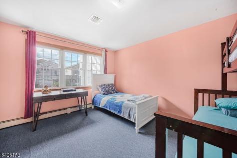 172 Chestnut Street Newark NJ 07105