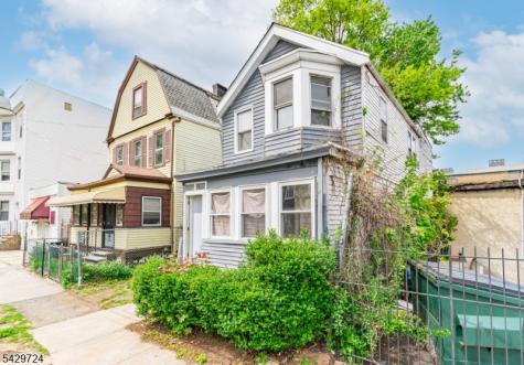 11 Sunset Avenue Newark NJ 07106