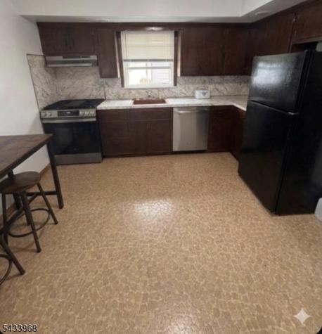 281 Main Street East Rutherford NJ 07073