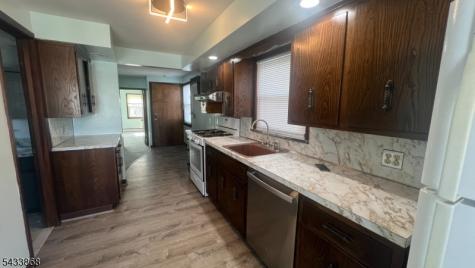 281 Main Street East Rutherford NJ 07073