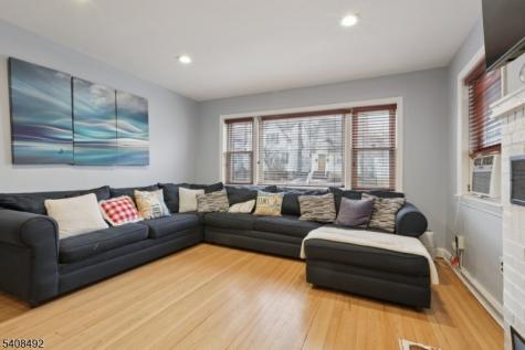 5 Cedar Street North Arlington NJ 07031