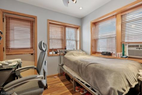 5 Cedar Street North Arlington NJ 07031