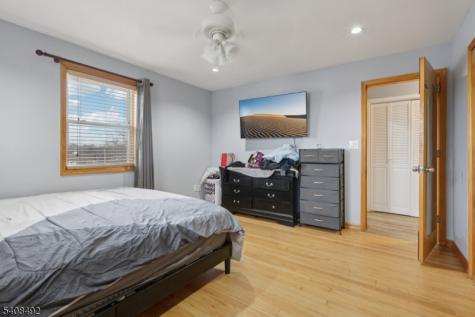 5 Cedar Street North Arlington NJ 07031