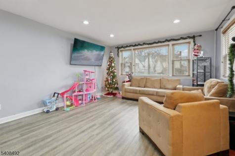 5 Cedar Street North Arlington NJ 07031