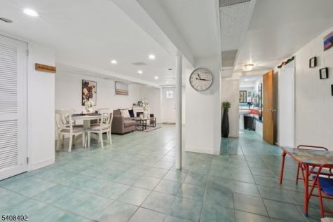 5 Cedar Street North Arlington NJ 07031
