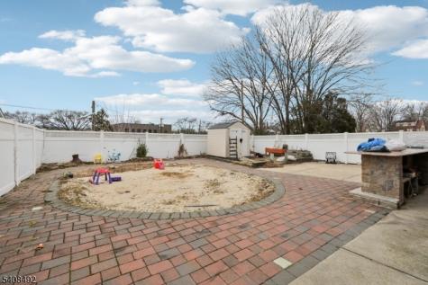 5 Cedar Street North Arlington NJ 07031