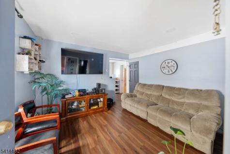 54 Florida Street Elizabeth NJ 07206