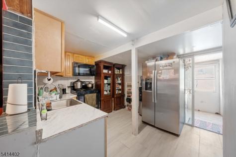 54 Florida Street Elizabeth NJ 07206