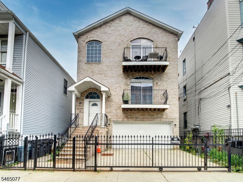 114 2ND Street Newark NJ 07107