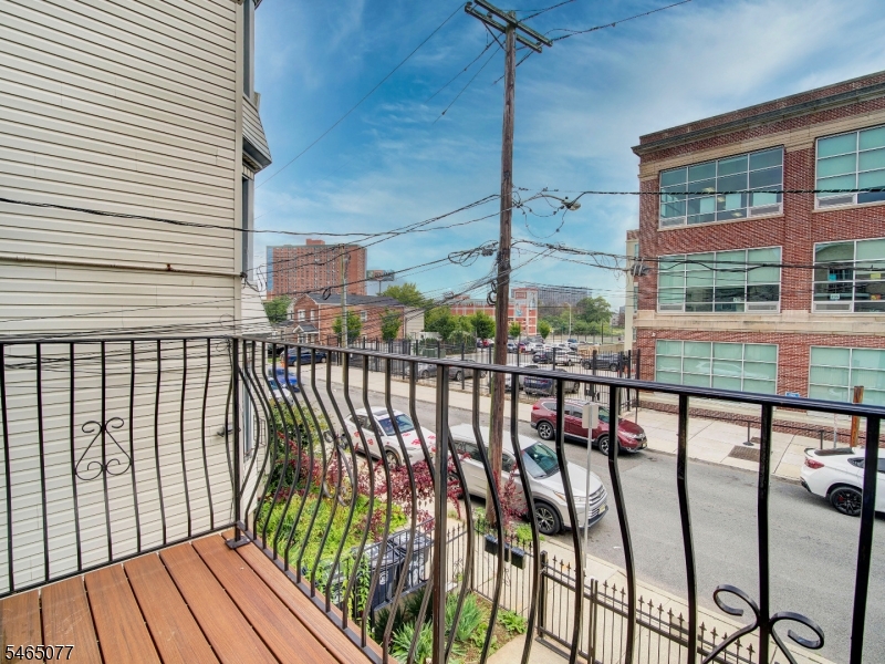 114 2ND Street Newark NJ 07107