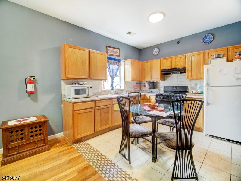 114 2ND Street Newark NJ 07107