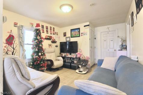 417 Franklin Street Elizabeth NJ 07206